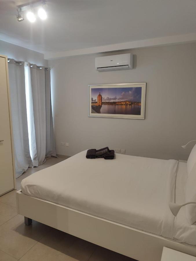 Gzira, 2 Bedroom Apartment Kültér fotó
